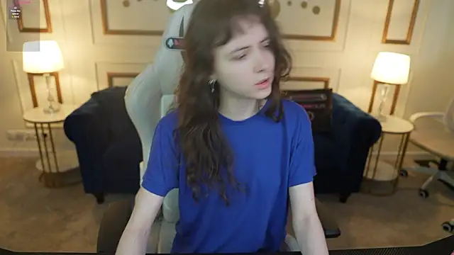 Orly flame online show from February 23, 2026, 12:06 pm