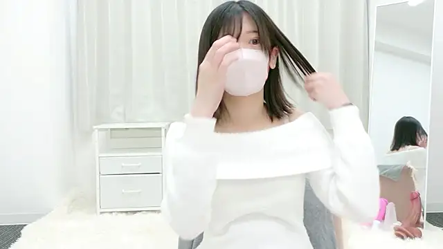 Snapshot of yuruchan_ chatting on April 7, 2026, 3:36 pm yuruchan online show from April 7, 2026, 3:36 pm