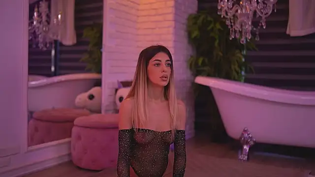 Snapshot of ItsIvyLicious chatting on January 19, 2026, 6:28 am ItsIvyLicious online show from January 19, 2026, 6:28 am