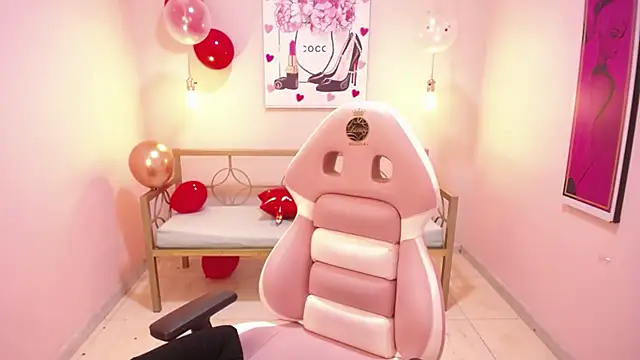 Adri gomez x online show from February 17, 2026, 3:20 pm