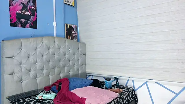 eimy hot19 online show from February 7, 2026, 2:36 pm