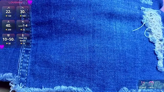 Snapshot of DulceRouss_ chatting on February 13, 2026, 12:05 pm DulceRouss online show from February 13, 2026, 12:05 pm