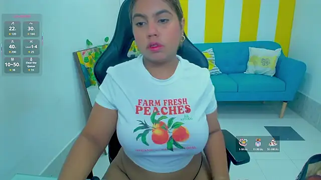 Snapshot of esmeralda_cuisman chatting on February 9, 2026, 11:30 am esmeralda cuisman online show from February 9, 2026, 11:30 am