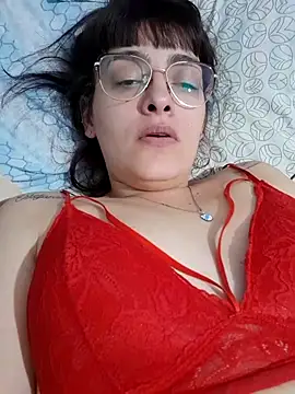 lightblueladyy1 online show from February 15, 2026, 7:02 pm