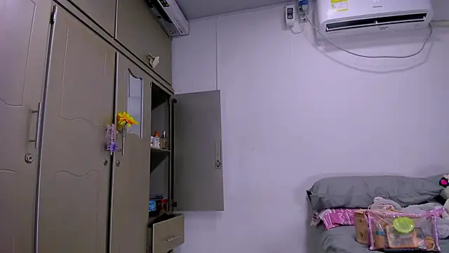 vennuss19 online show from March 27, 2026, 9:27 pm