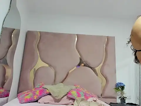 gigixht online show from January 9, 2026, 8:49 pm