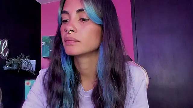 azula lillet online show from March 2, 2026, 8:49 pm