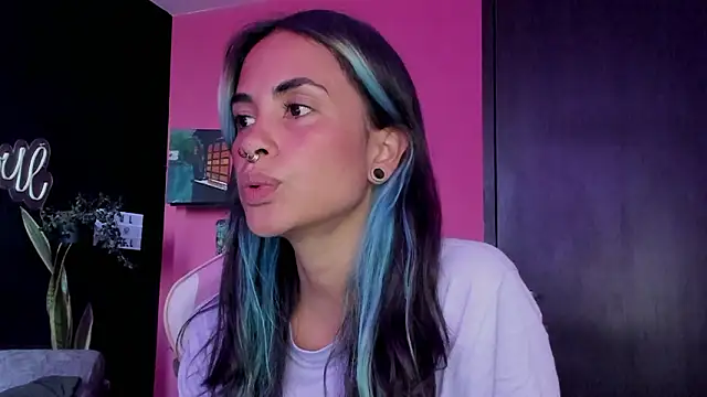 azula lillet online show from February 9, 2026, 9:02 pm