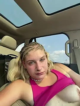 SassynNatty online show from July 29, 2026, 8:52 pm