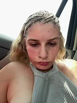 SassynNatty online show from July 21, 2026, 6:42 pm