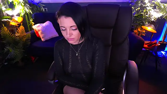 Snapshot of Dafni_Monn chatting on February 26, 2025, 4:49 pm Dafni Monn online show from February 26, 2025, 4:49 pm