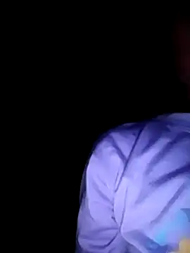 yu--yo online show from April 11, 2026, 4:32 pm