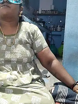 divyasree1431 online show from March 16, 2026, 1:37 pm