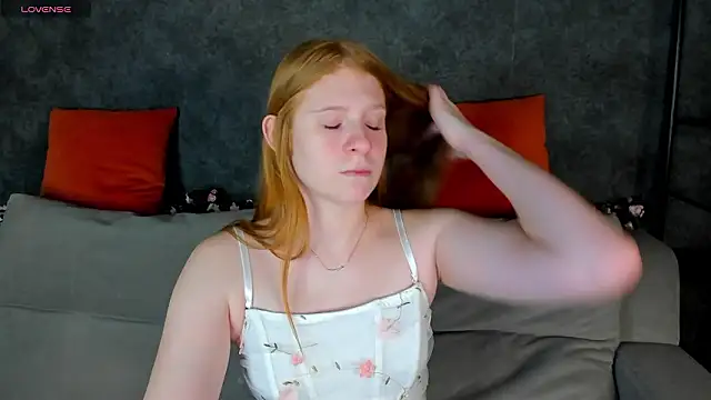 Sally Ange1 online show from February 5, 2026, 9:16 am