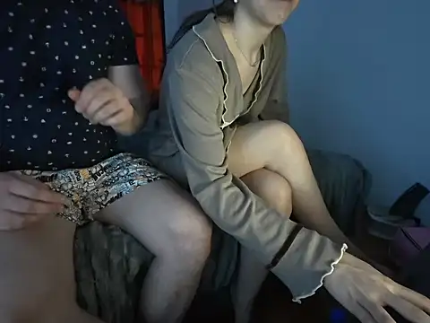 MMcouple200 online show from February 14, 2026, 8:58 am