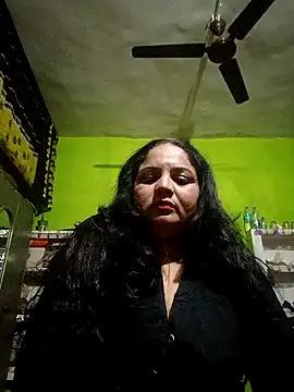 Chanchal cute online show from January 12, 2026, 4:14 pm