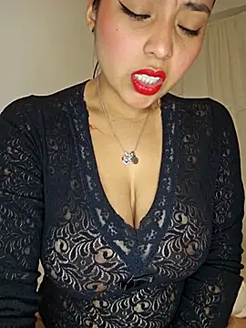 Angelmoon04 online show from April 16, 2026, 2:01 am