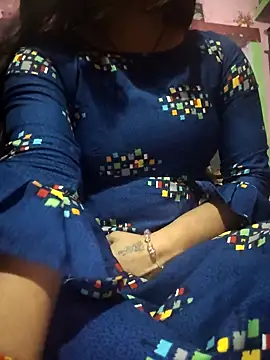 Nilam cute online show from April 11, 2026, 6:33 pm