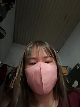 July-love online show from February 22, 2026, 7:00 am