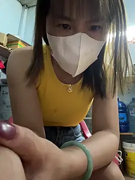 July-love online show from February 23, 2026, 3:01 pm