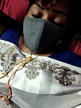 Snapshot of Tamil_Hot_Priya chatting on March 1, 2026, 7:58 pm Tamil Hot Priya online show from March 1, 2026, 7:58 pm