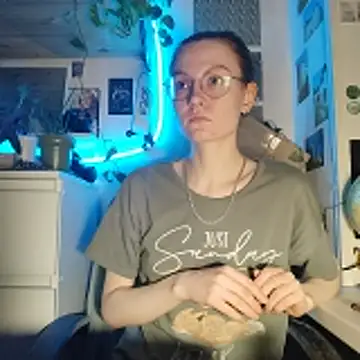 Shy Bamby online show from April 28, 2026, 8:35 pm