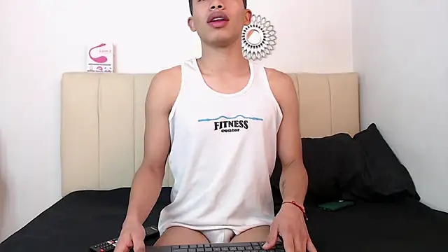 BayronSantana online show from February 6, 2026, 1:12 am