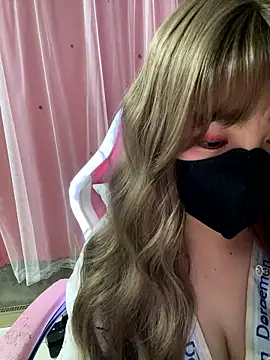 Snapshot of -Violet-t chatting on January 10, 2026, 2:12 pm -Violet-t online show from January 10, 2026, 2:12 pm