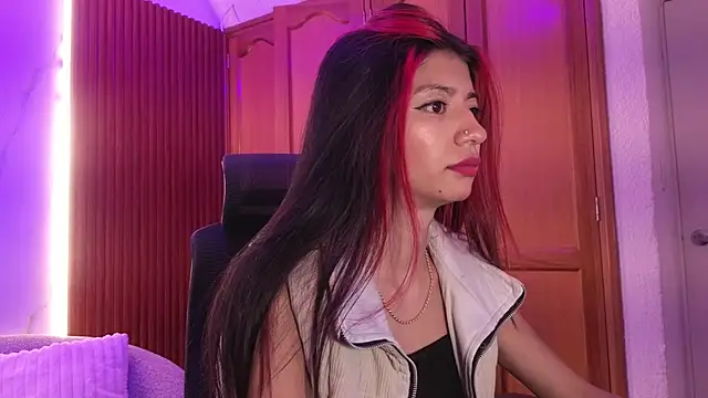 Snapshot of dulcetorresvg chatting on March 3, 2026, 3:02 am dulcetorresvg online show from March 3, 2026, 3:02 am