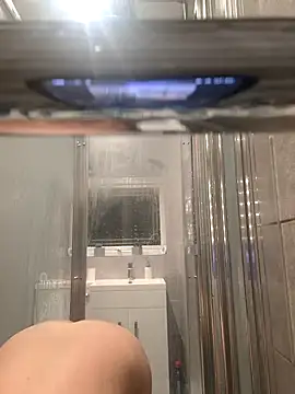 Snapshot of justenjoyingurcompany chatting on January 14, 2026, 6:17 am justenjoyingurcompany online show from January 14, 2026, 6:17 am