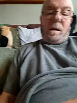 Snapshot of justenjoyingurcompany chatting on January 12, 2026, 8:43 am justenjoyingurcompany online show from January 12, 2026, 8:43 am