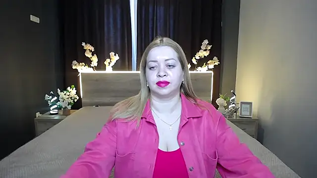 OliviaVerr online show from March 13, 2026, 1:16 pm