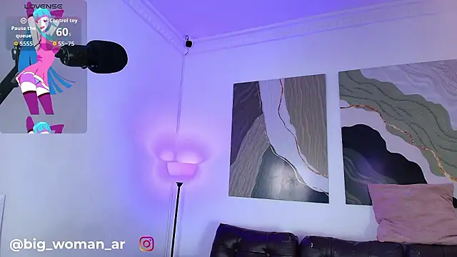 big woman online show from February 12, 2026, 3:06 am