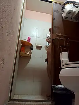 Snapshot of yoguitolokoche chatting on January 9, 2026, 7:26 am yoguitolokoche online show from January 9, 2026, 7:26 am