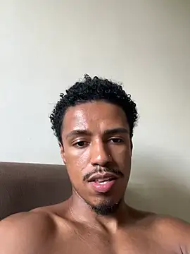 Snapshot of LorenzoBlack27 chatting on February 28, 2026, 4:28 pm LorenzoBlack27 online show from February 28, 2026, 4:28 pm