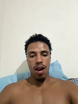 Snapshot of LorenzoBlack27 chatting on April 23, 2026, 1:01 am LorenzoBlack27 online show from April 23, 2026, 1:01 am