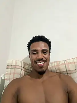Snapshot of LorenzoBlack27 chatting on April 29, 2026, 11:55 pm LorenzoBlack27 online show from April 29, 2026, 11:55 pm