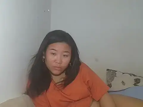 Zyeiii online show from July 28, 2026, 8:52 pm
