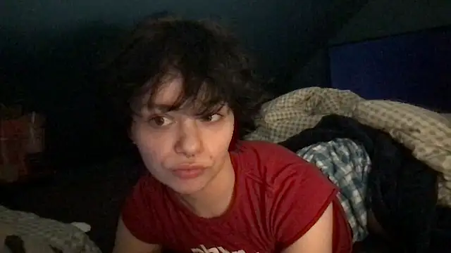 Snapshot of quwuinnie333 chatting on January 11, 2026, 3:57 am quwuinnie333 online show from January 11, 2026, 3:57 am