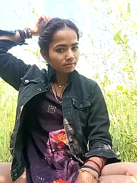 Jooli sakya online show from January 15, 2026, 4:27 am