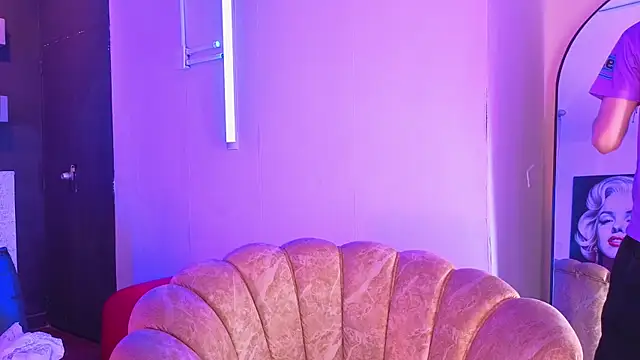 nova salvatore online show from April 8, 2026, 3:30 am