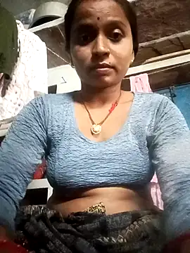 Snapshot of Hirdesh_sahu chatting on July 7, 2026, 2:42 pm Hirdesh sahu online show from July 7, 2026, 2:42 pm