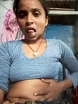 Snapshot of Hirdesh_sahu chatting on July 9, 2026, 4:28 pm Hirdesh sahu online show from July 9, 2026, 4:28 pm