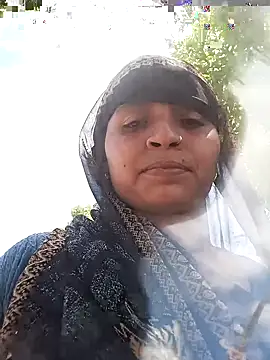 Snapshot of Hirdesh_sahu chatting on July 6, 2026, 5:47 am Hirdesh sahu online show from July 6, 2026, 5:47 am