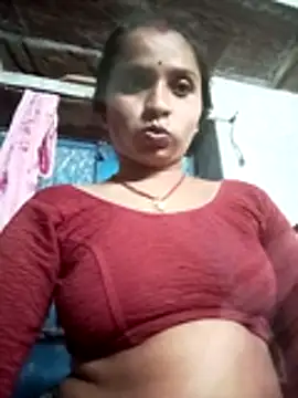 Snapshot of Hirdesh_sahu chatting on July 4, 2026, 4:11 pm Hirdesh sahu online show from July 4, 2026, 4:11 pm