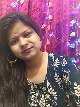 Attractive Queen  online show from March 15, 2026, 5:25 am