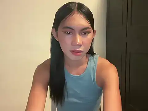 Massivecockfiona online show from July 8, 2026, 12:06 pm