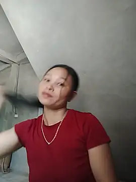 Snapshot of miray- chatting on May 26, 2026, 4:54 am miray- online show from May 26, 2026, 4:54 am