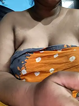 Desi Nil pori online show from April 28, 2026, 4:44 pm