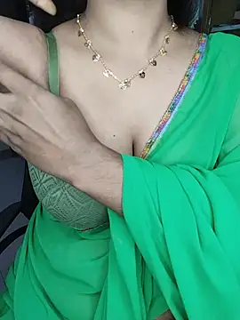 Snapshot of Desi_Nil_pori chatting on August 6, 2026, 9:43 pm Desi Nil pori online show from August 6, 2026, 9:43 pm